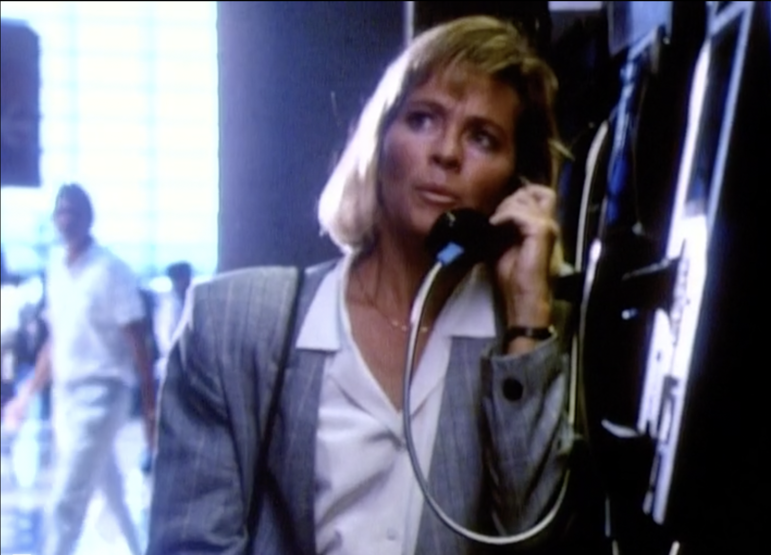 MAGNETIC FIELD thumbnail