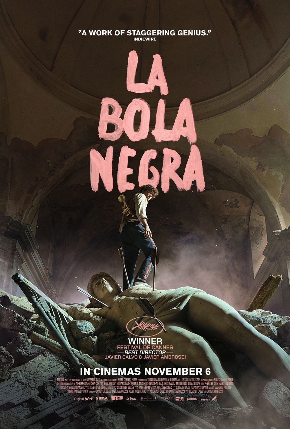 La Bola Negra portrait image