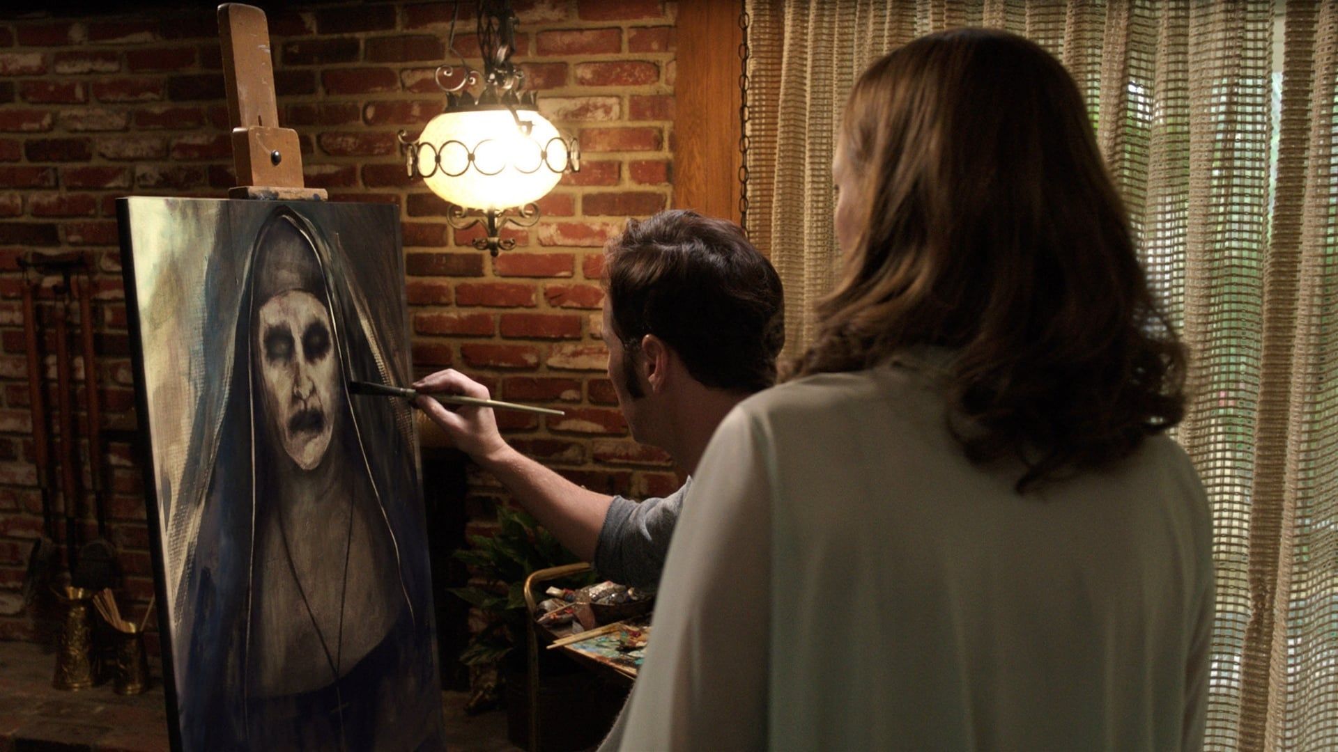 El conjuro 2 hero image
