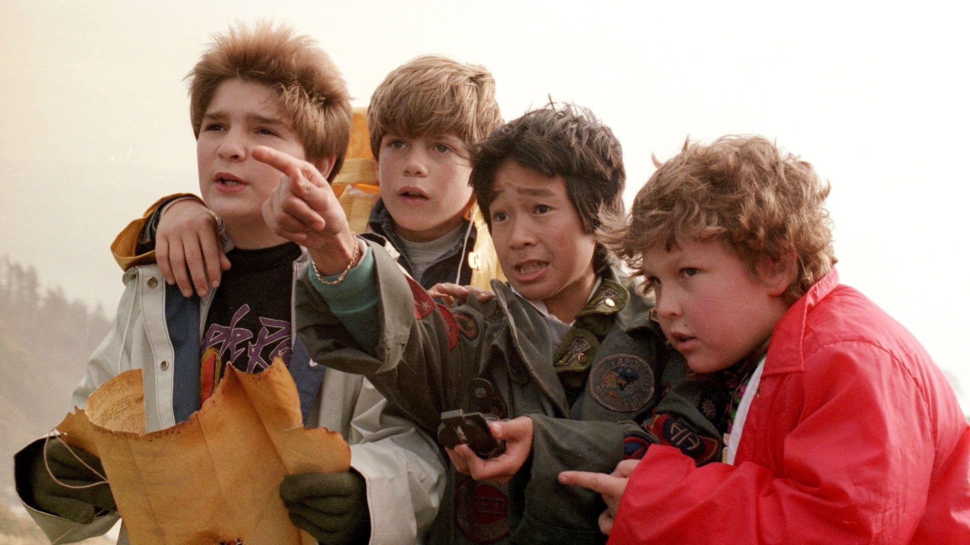 Los Goonies hero image