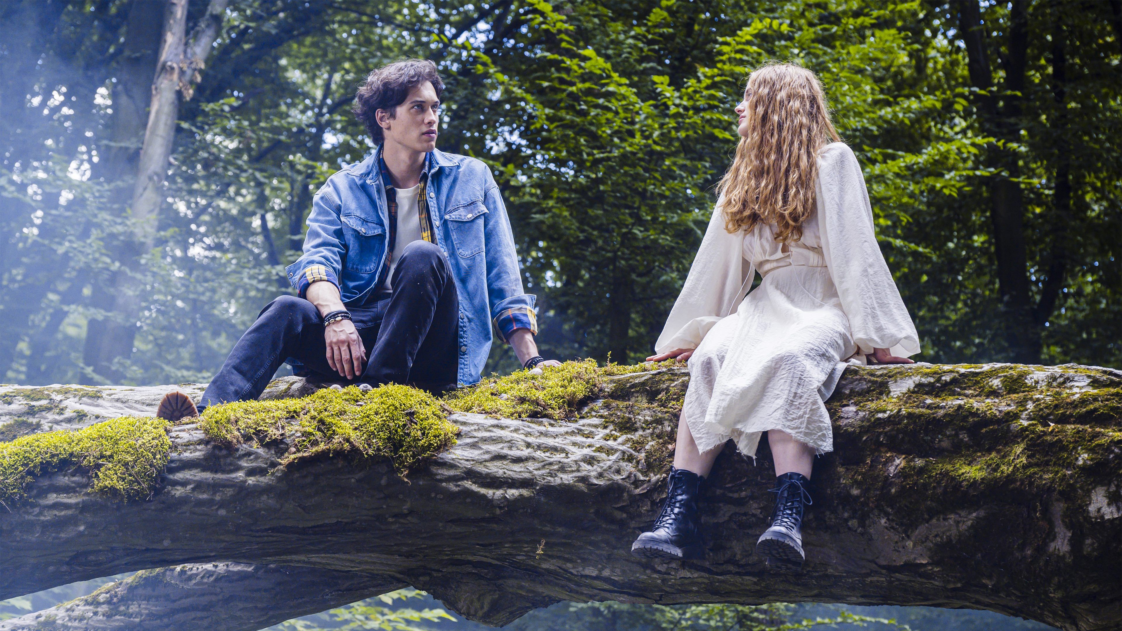 movie gallery carousel