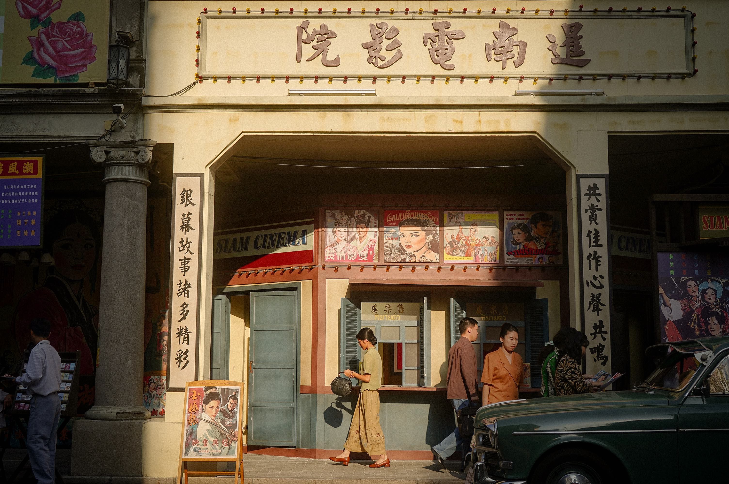 movie gallery carousel