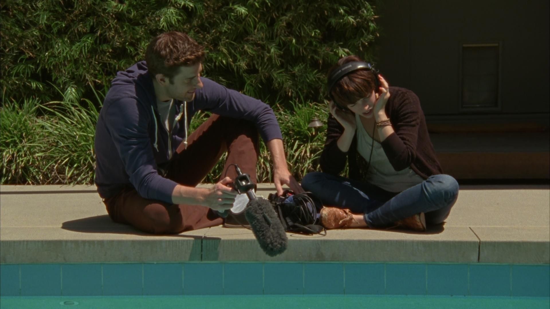 Nobody Walks thumbnail