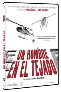 Un hombre en el tejado poster image